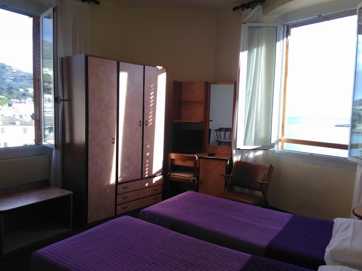 Albergo Bandoni Rapallo Luaran gambar