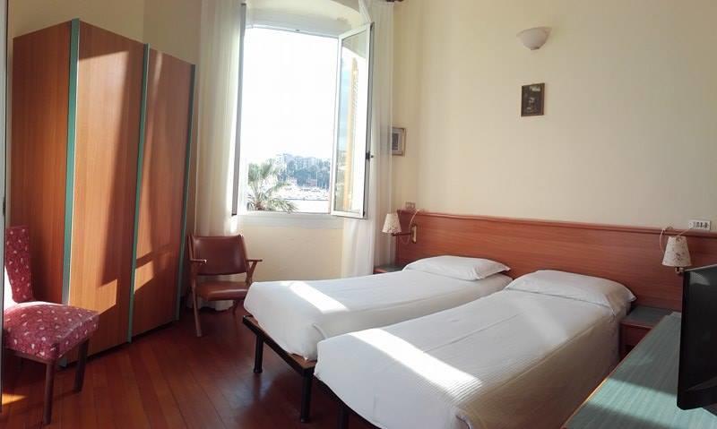 Albergo Bandoni Rapallo Luaran gambar